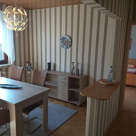 Zwei Schlafzimmer- Apartment 
