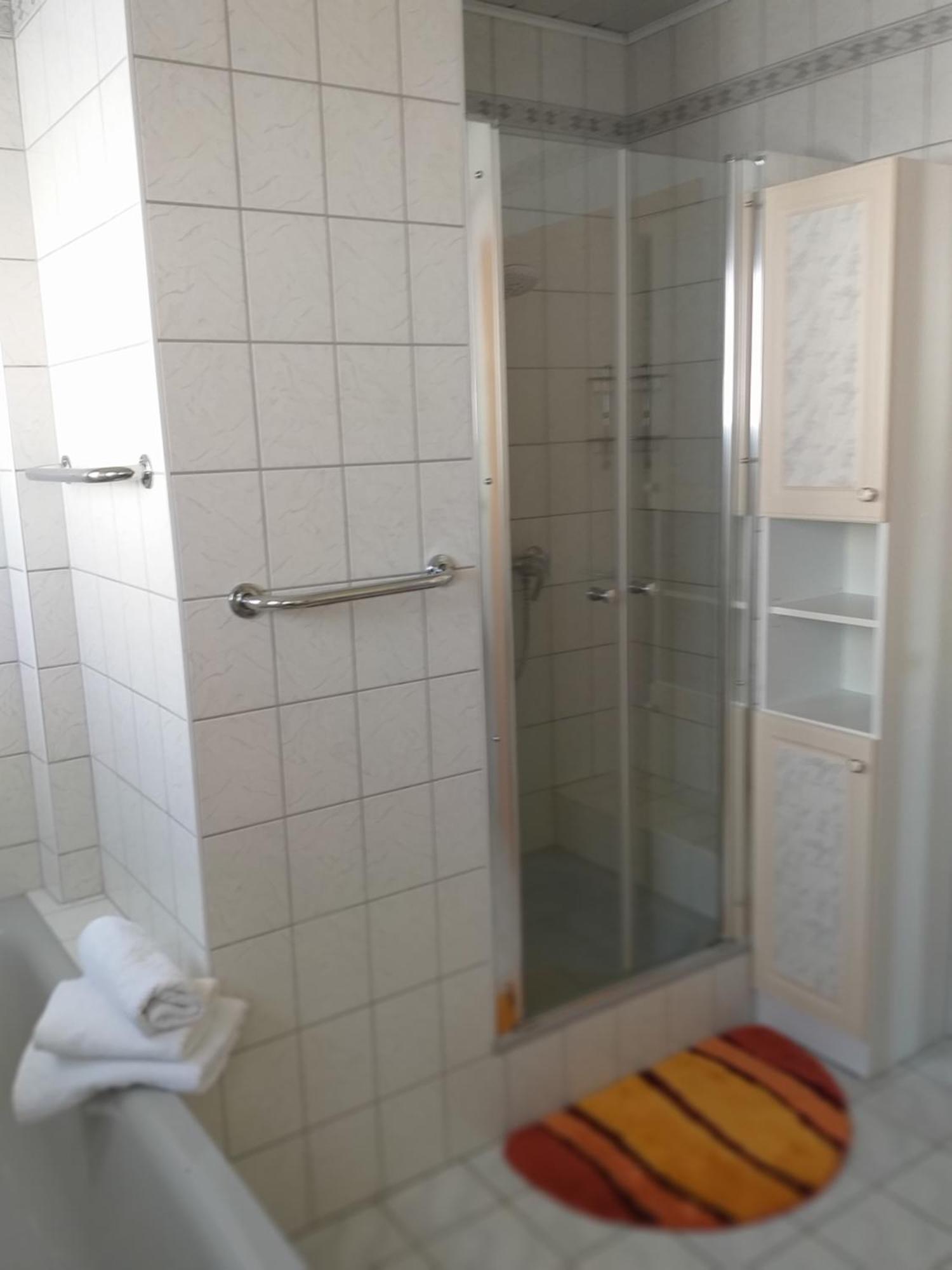 Apartment Zwei Schlafzimmer- 