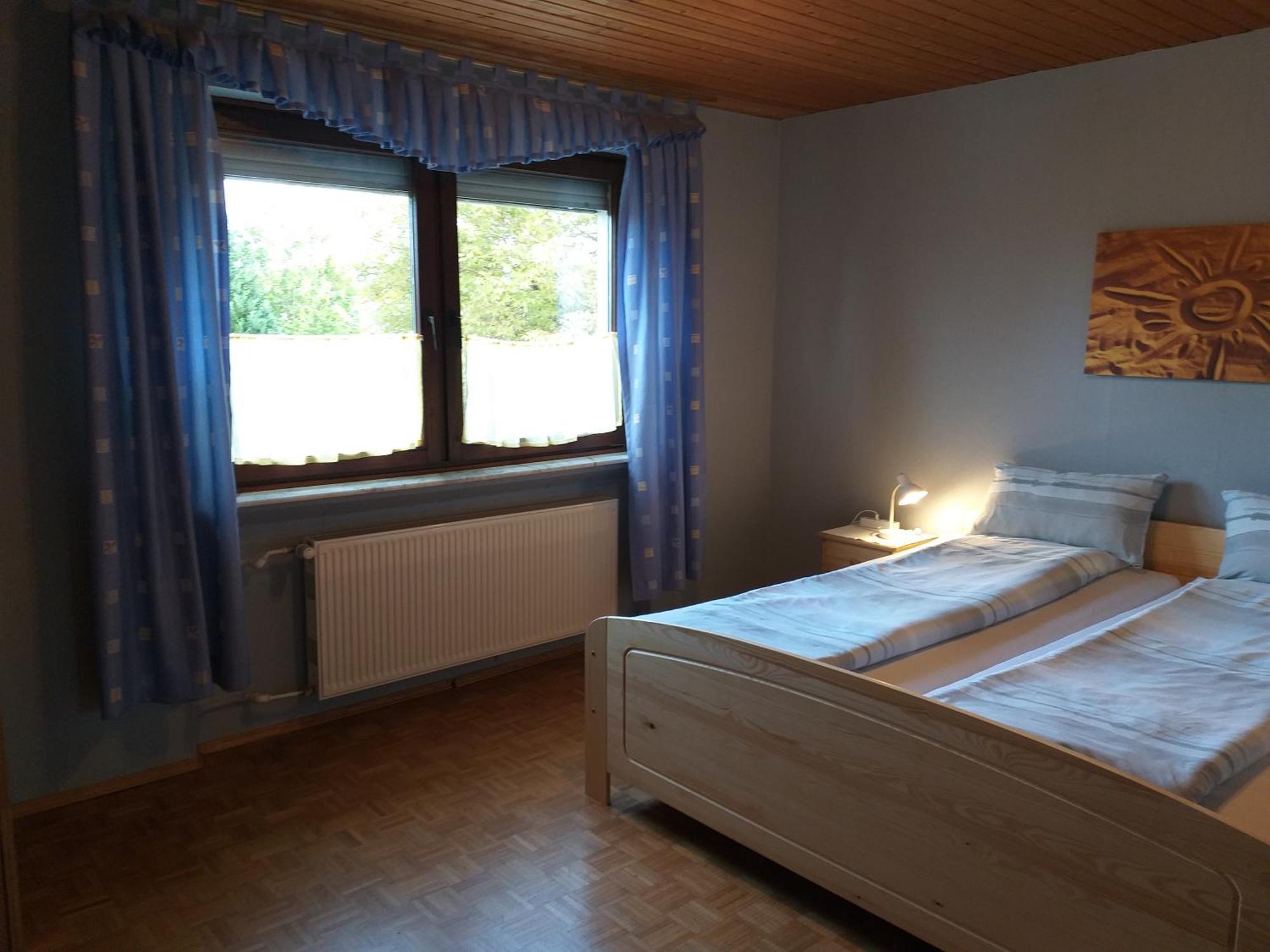Apartment Zwei Schlafzimmer- Betten In Komforthoehe Baumholder